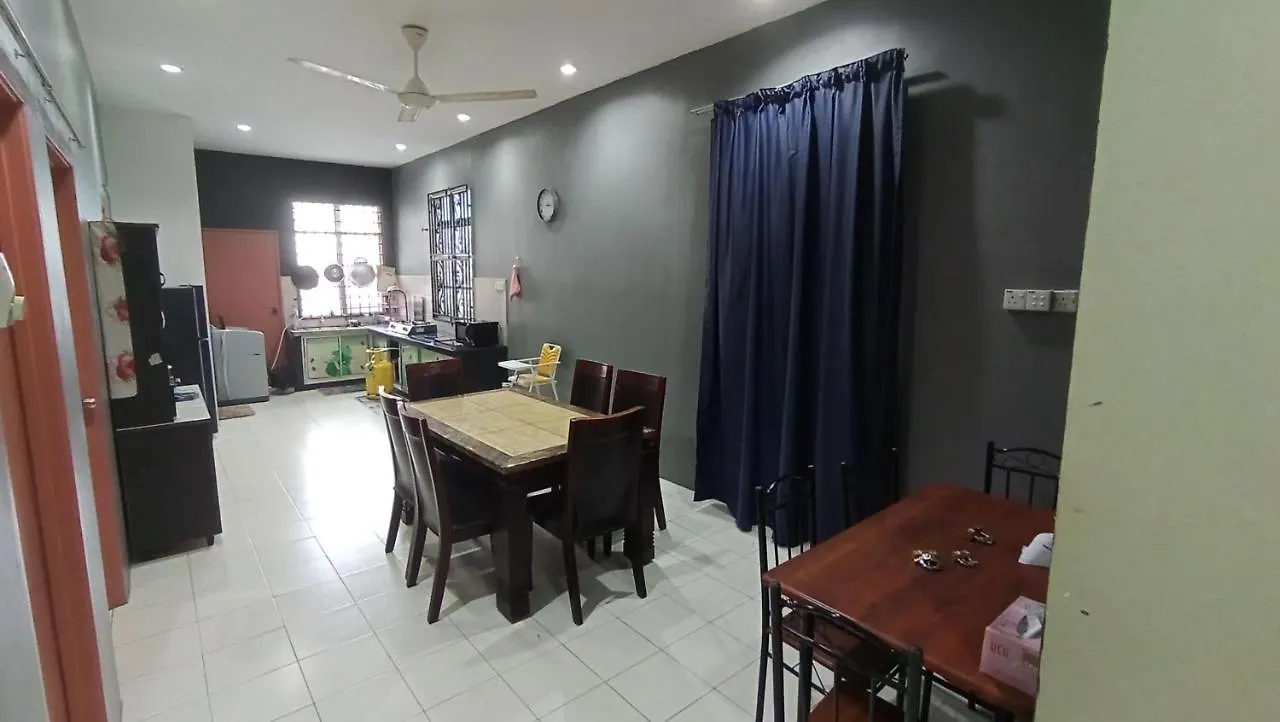 Homestay Ksb 448, Kuala Sungai Baru, Melaka Kuala Lumpur 0*,  Malaysia